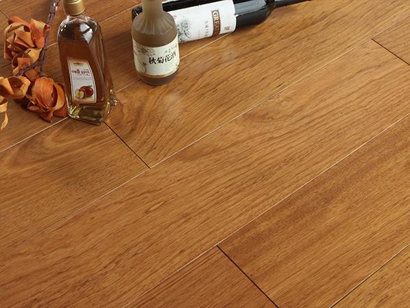 ÂÏÒ¶ËÕÄ¾Ëø¿ÛʵľµØ°å ÂÏÒ¶ËÕÄ¾Ëø¿ÛʵľµØ°å